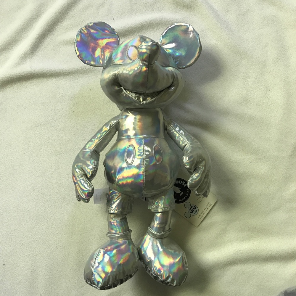 Disney Mickey Mouse Memories 12/12 Y2K Plush NWT Limited Release